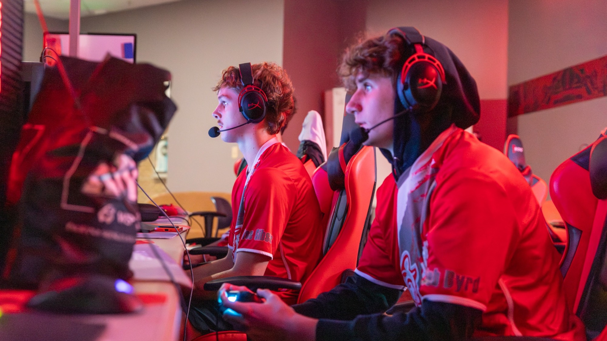 Esports 10-25