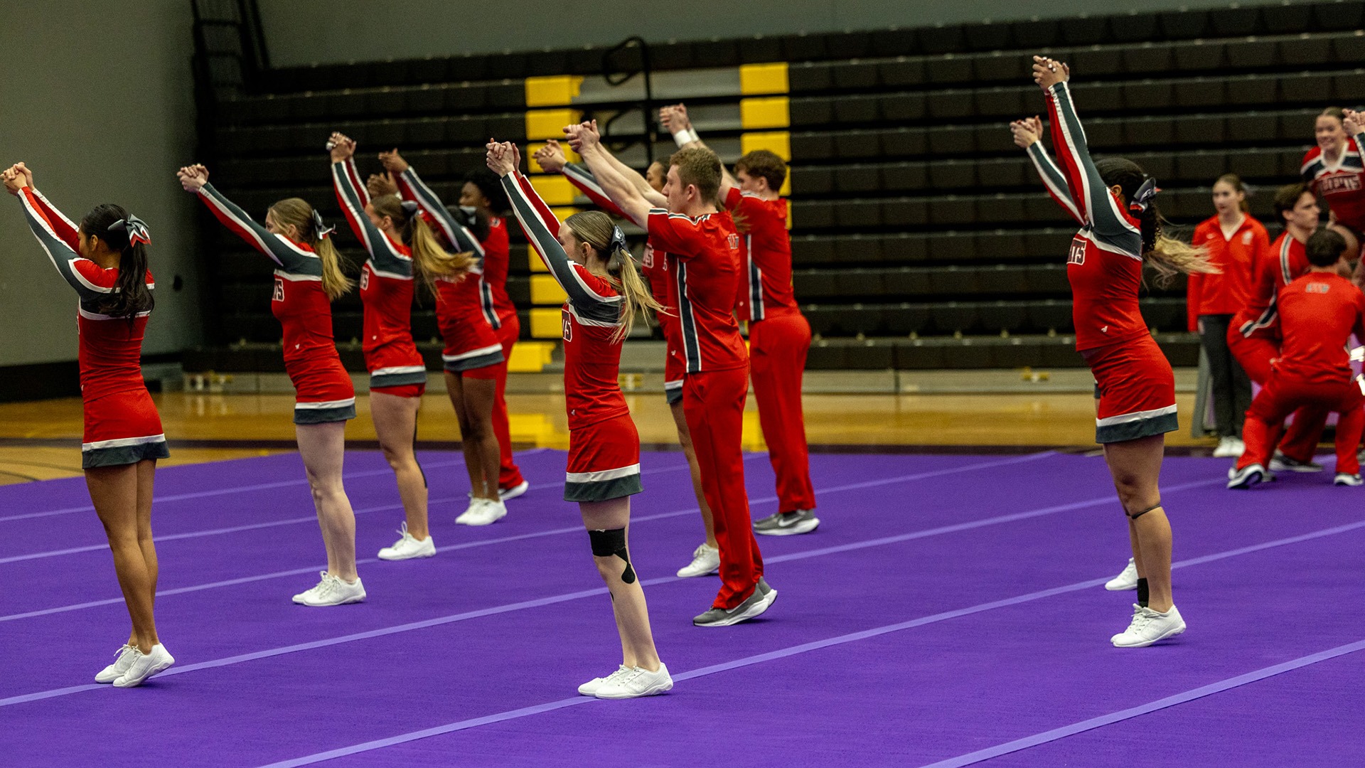 Cheer at Cougar Classic (Mo.)