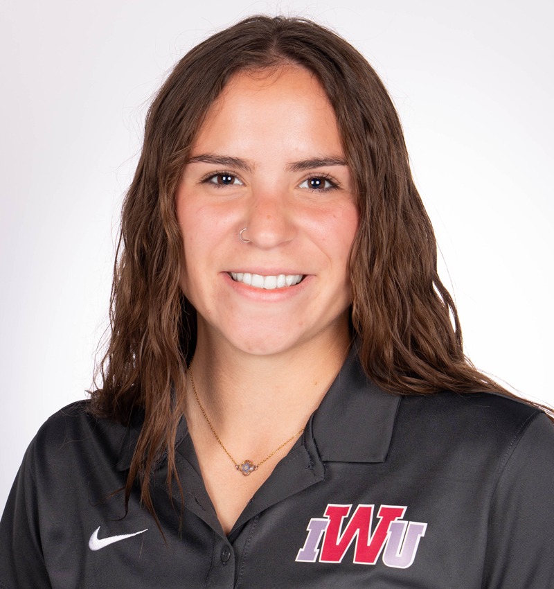 Malea Voran Headshot