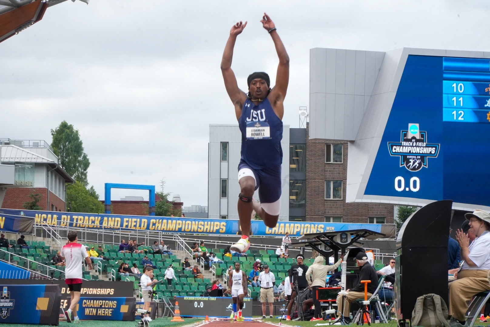 Ledamian_Rowell_NCAA_Finals