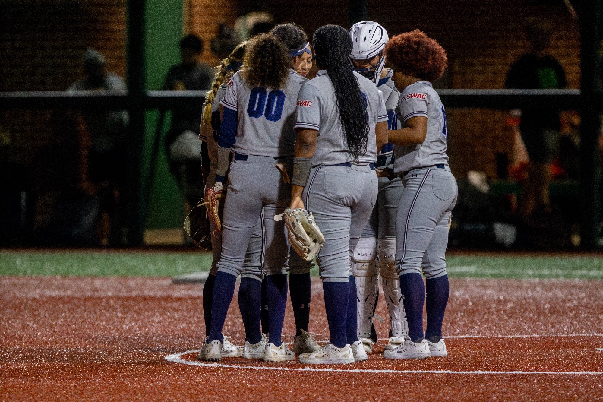 Softball group shot at Belhaven