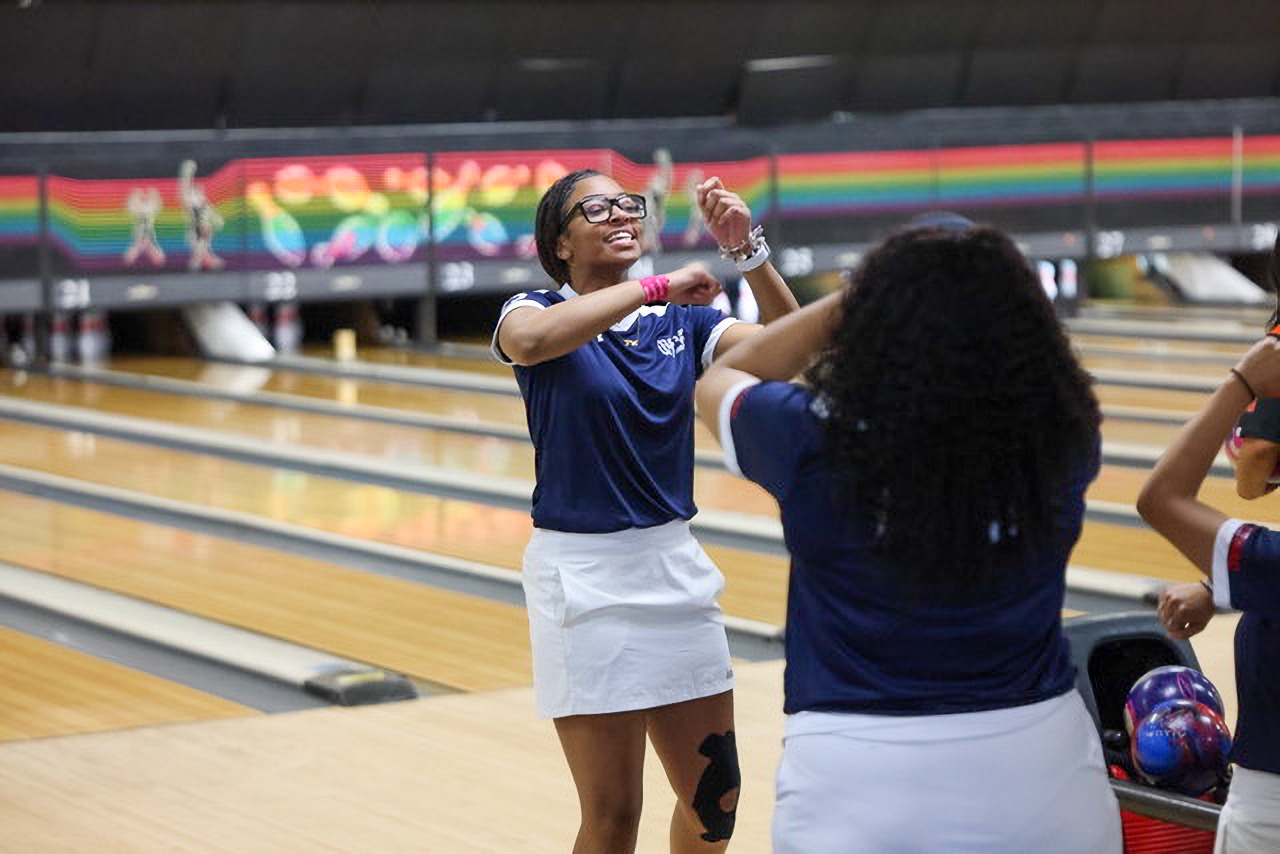 HENDERSON_TIARA_SWAC_EAST_ROUNDUP