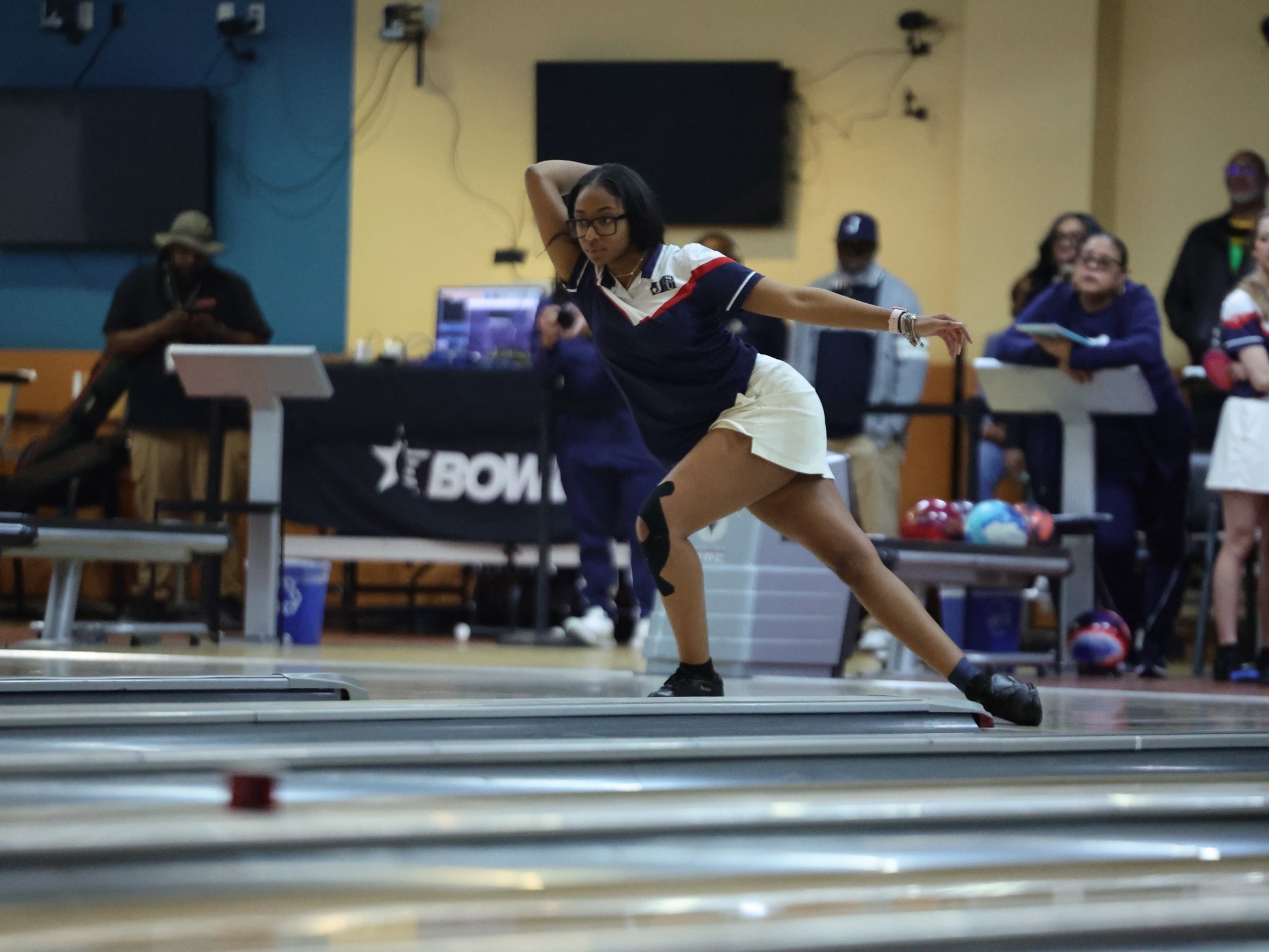 HENDERSON_TIARA_SWAC_SEMIS