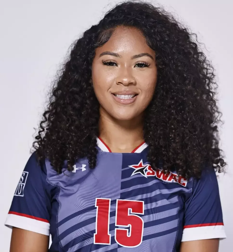 Kyla Gomez - FOR/MID