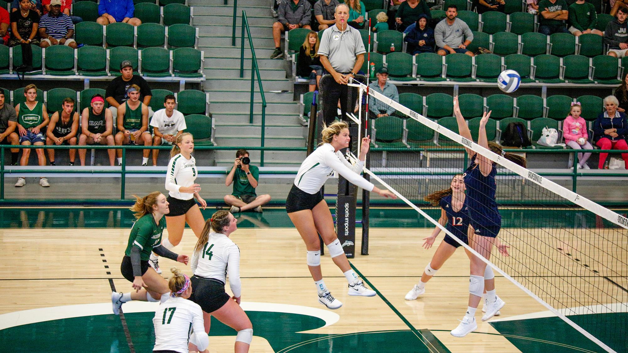 Sydney Bolding 2019 Women's Volleyball Jacksonville University