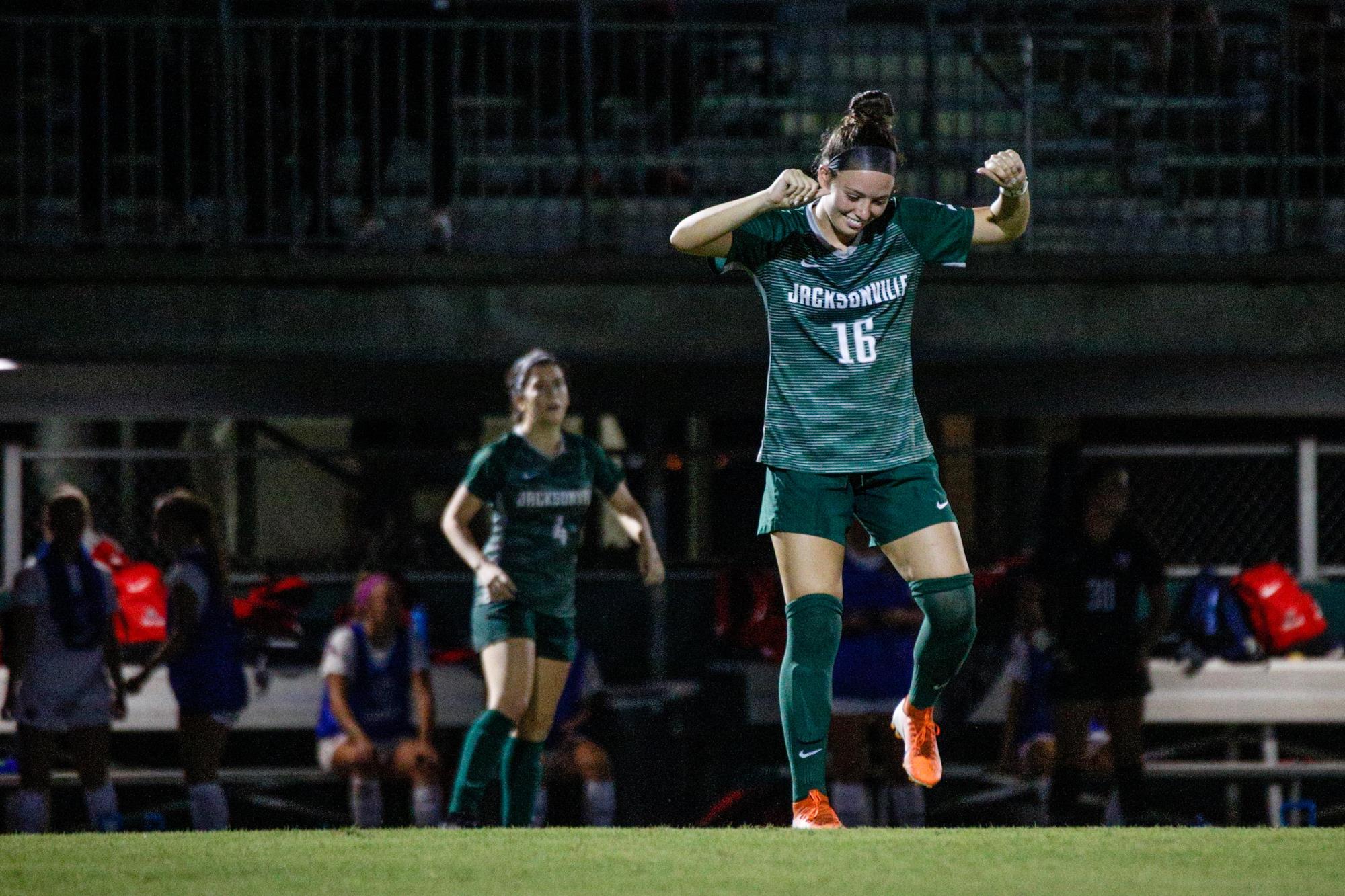 Kylie McCue 202021 Women's Soccer Jacksonville University