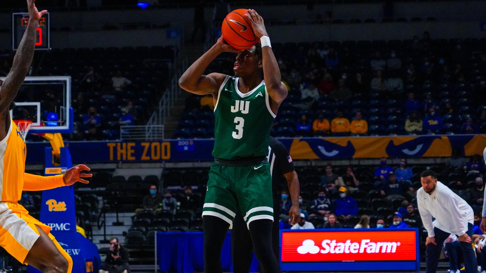 Kevion Nolan 202223 Men's Basketball Jacksonville University