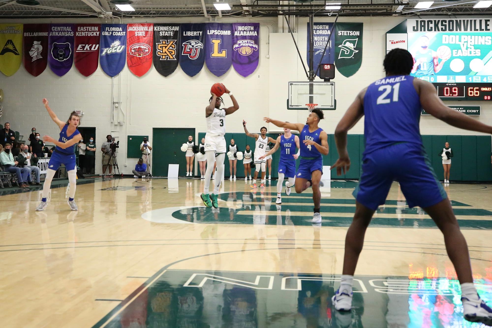 Kevion Nolan 202223 Men's Basketball Jacksonville University