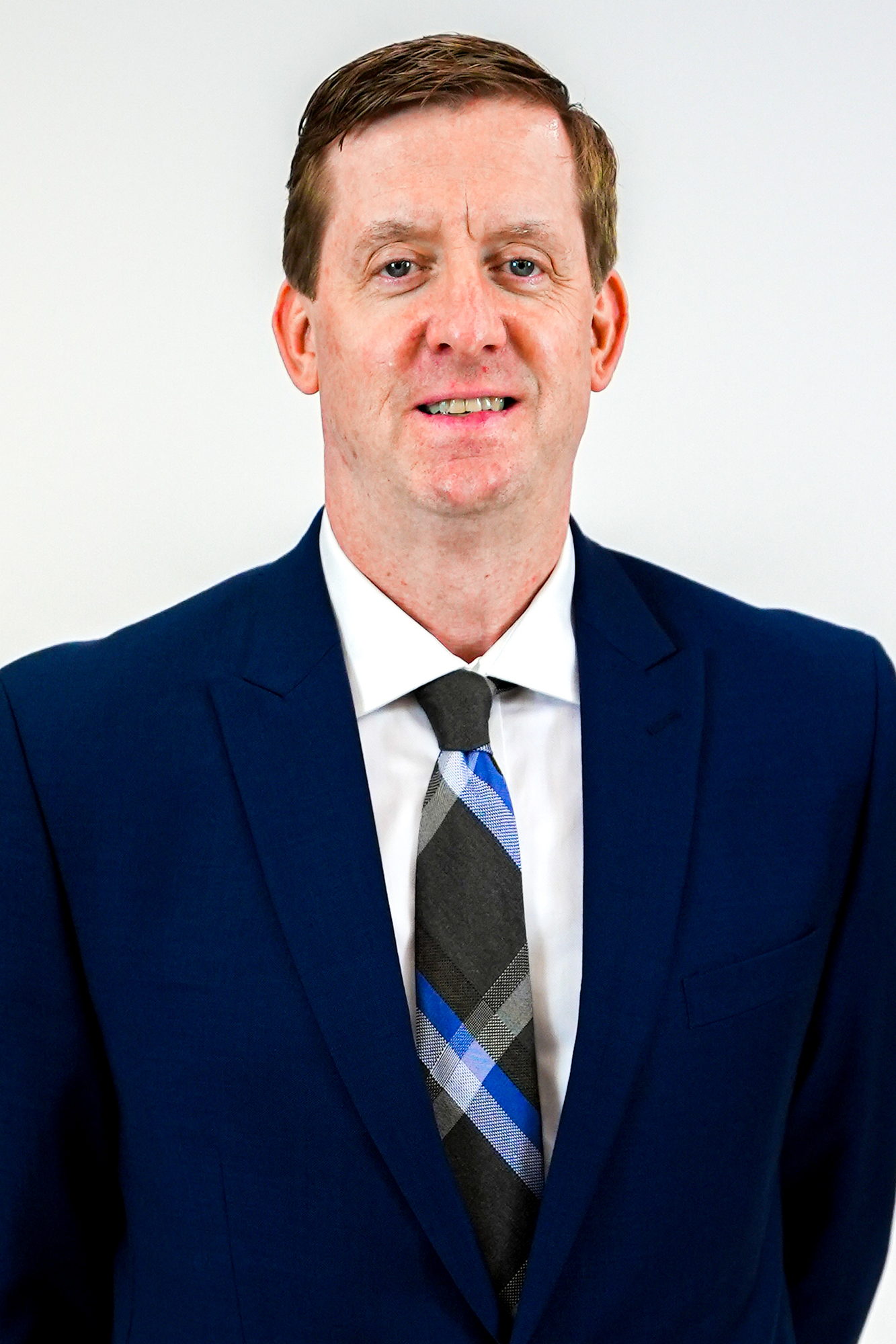 Scott Cherry Headshot 2022-23
