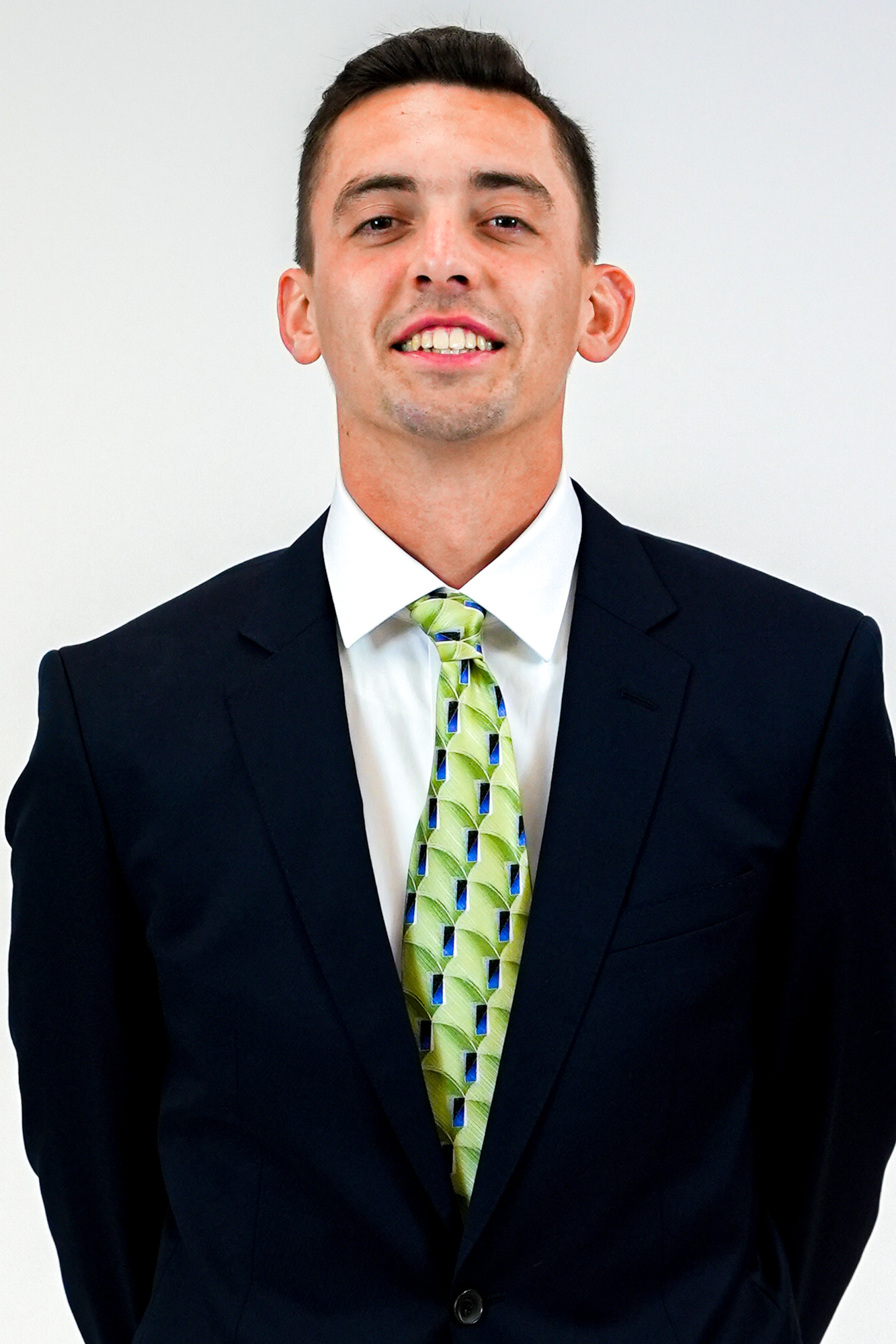 Thomas Owen Headshot 2022-23