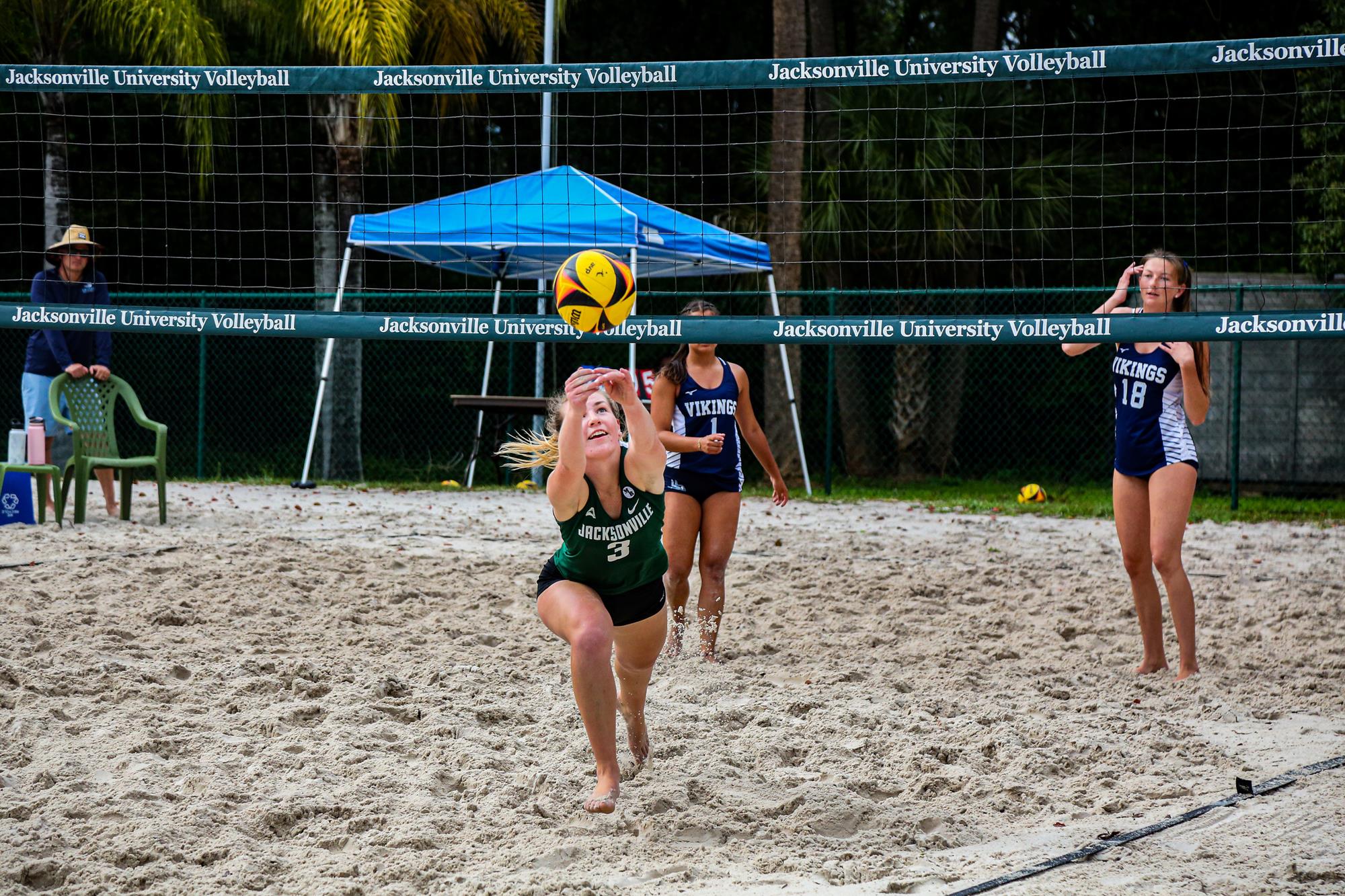 Emily Kubicsko 2024 Beach Volleyball Jacksonville University