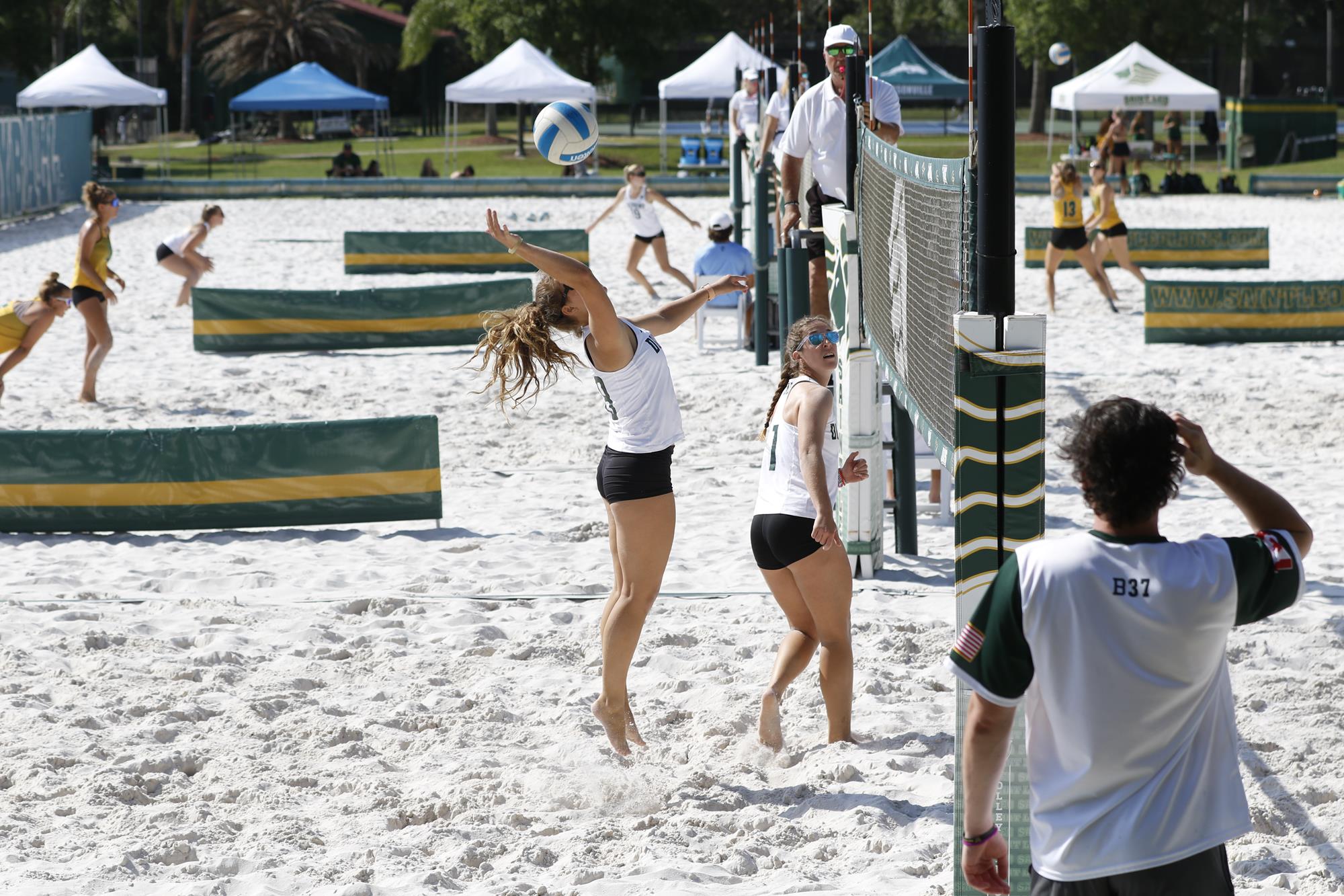 Anna Dunbar 2023 Beach Volleyball Jacksonville University