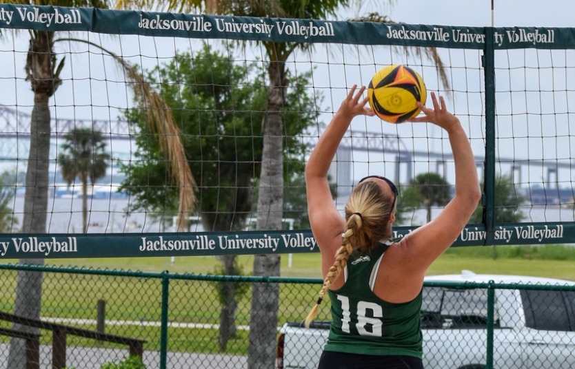 Beach Volleyball Sweeps Day 1 of Play Jacksonville University