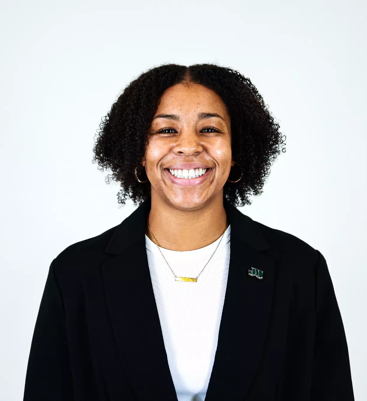 Courtney Taybron headshot 2025