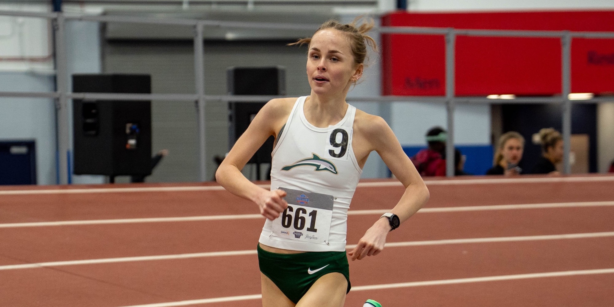 Izzy DeVos running at Jimmy Carnes 01/16/26