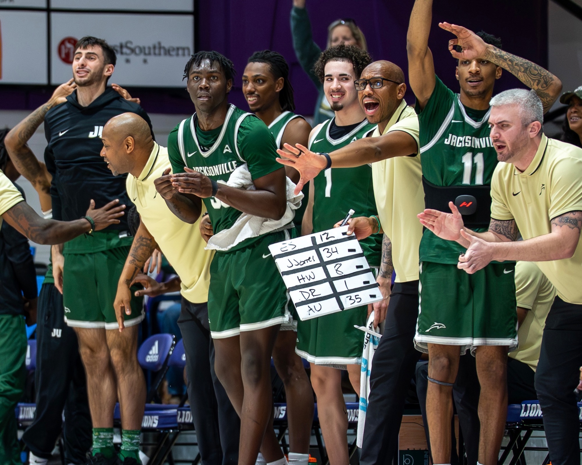 Jacksonville MBB at UNA celebrates 01/17/26