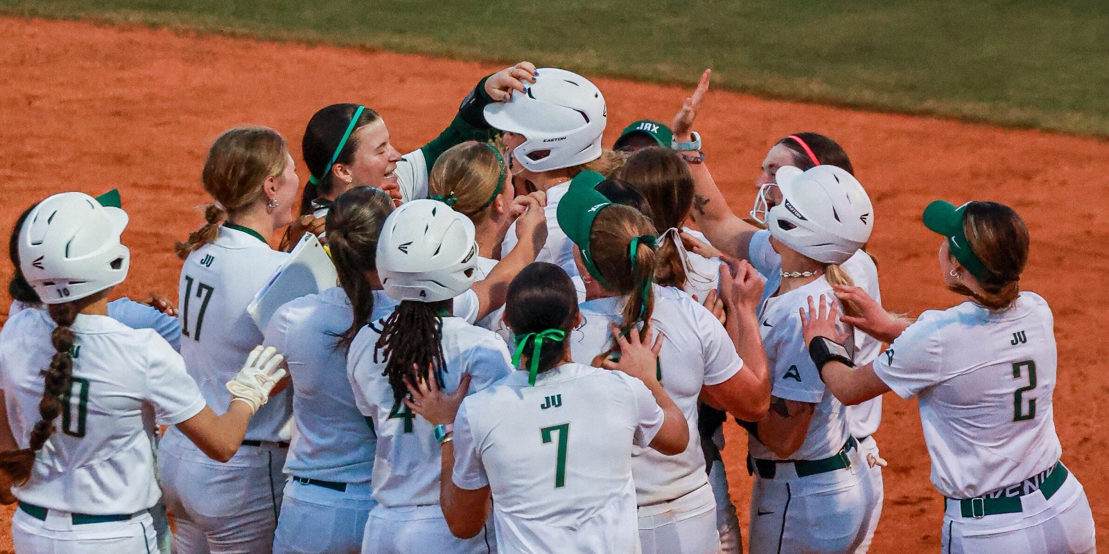 Jacksonville softball celebration v. Georgia Southern 03/06/26