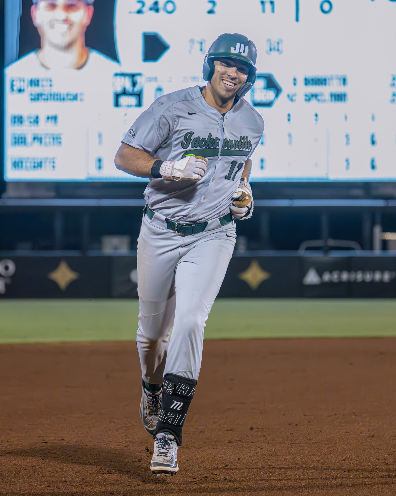 Sam Grunberg HR Trot at UCF