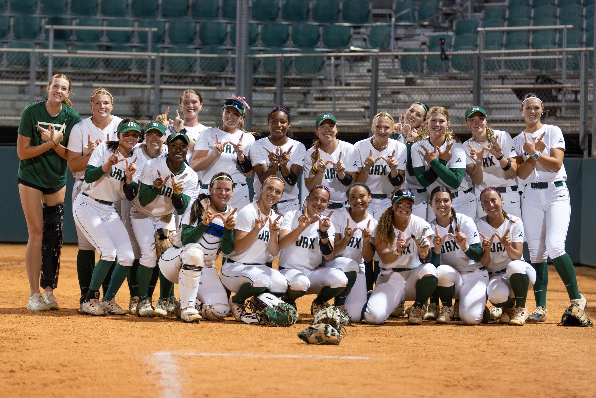Softball win picture against UNF 04/29/26