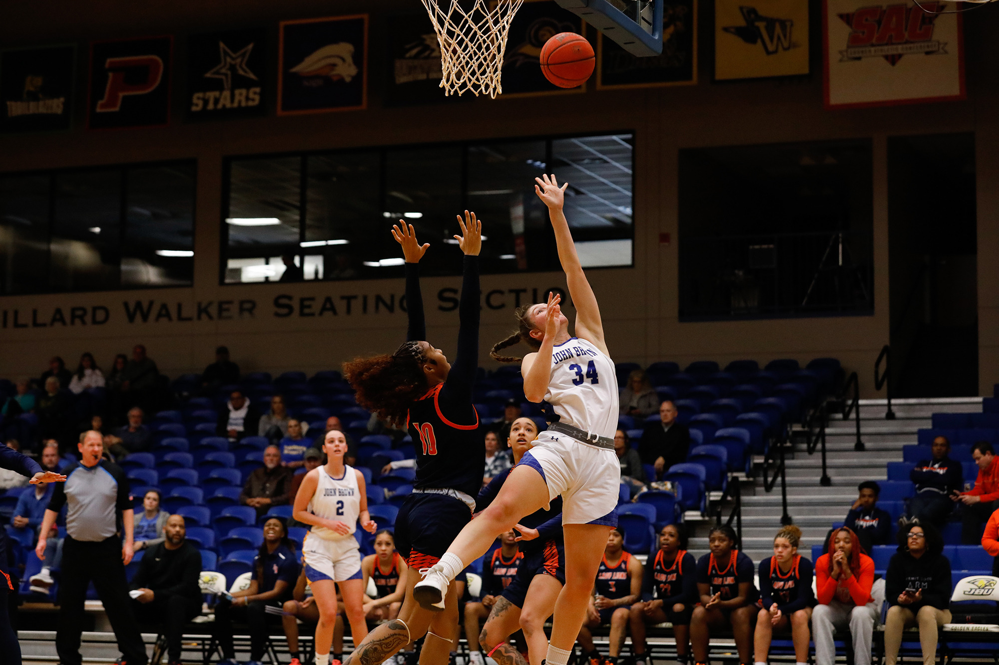 Golden Eagles Battle Back from 21, Fall in Difficult Fourth Quarter