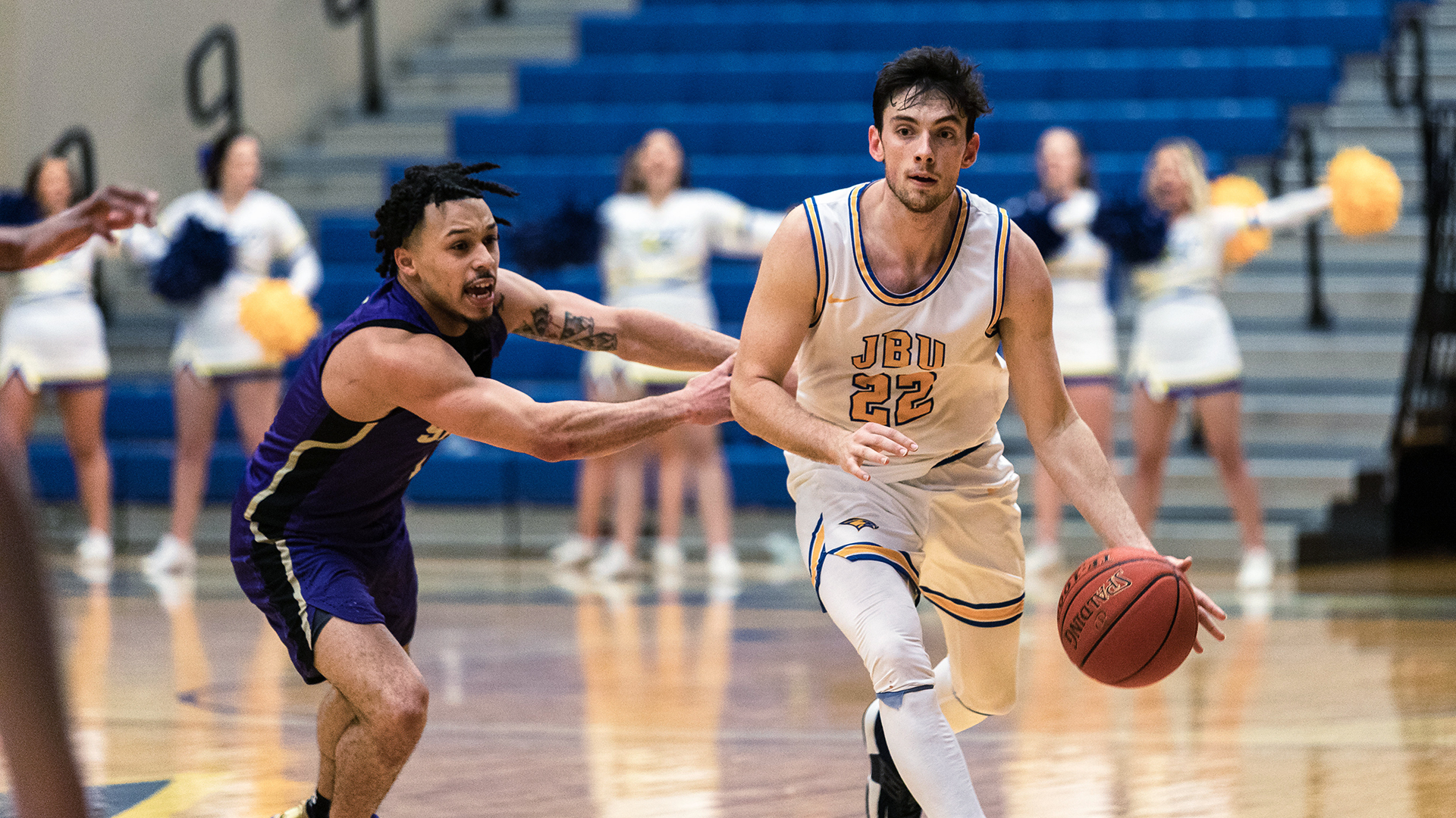 Men’s Basketball Continues Roll, Finishes Strong in Goodwell John