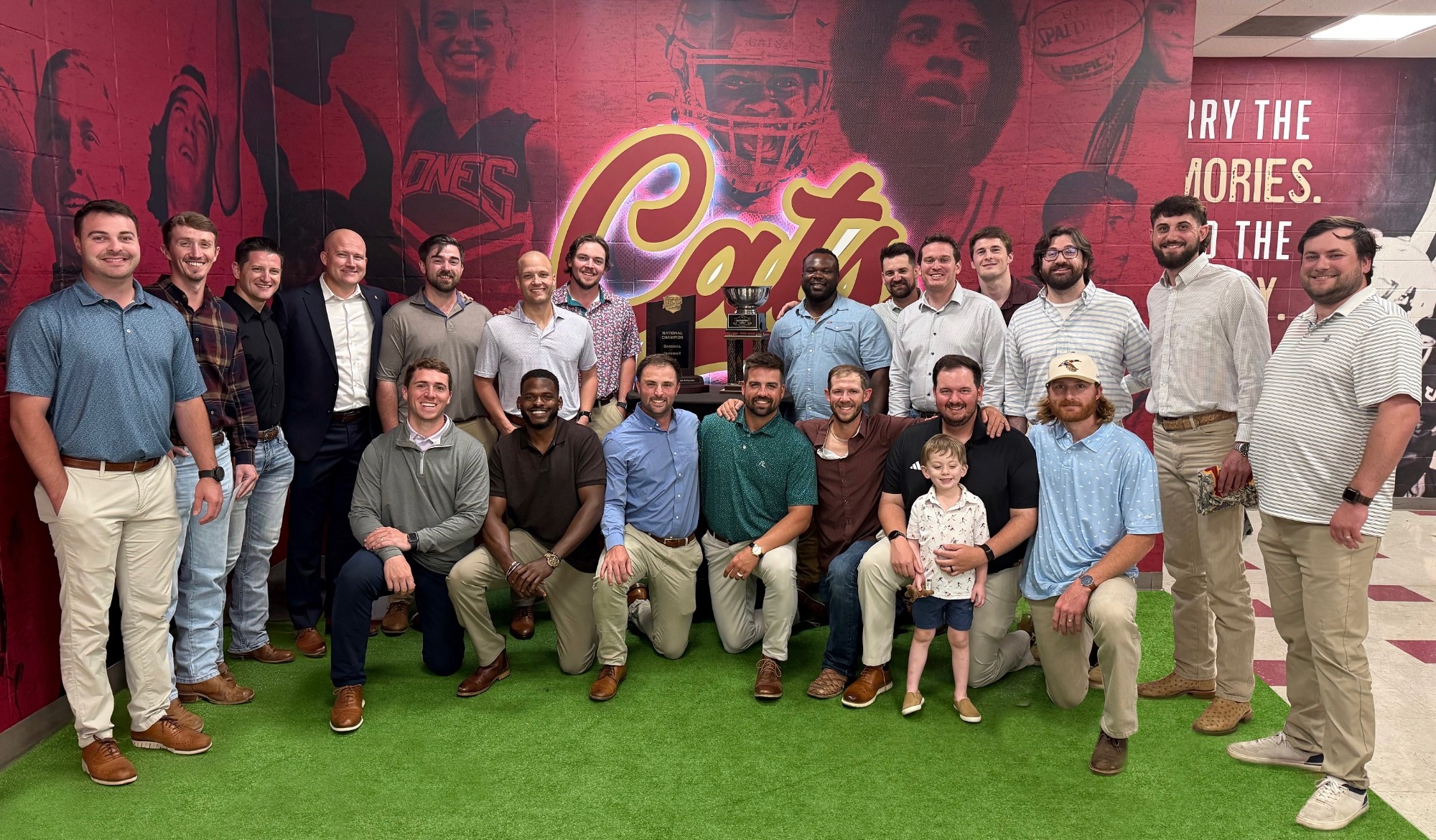 2016 bsb national championship reunion group picture