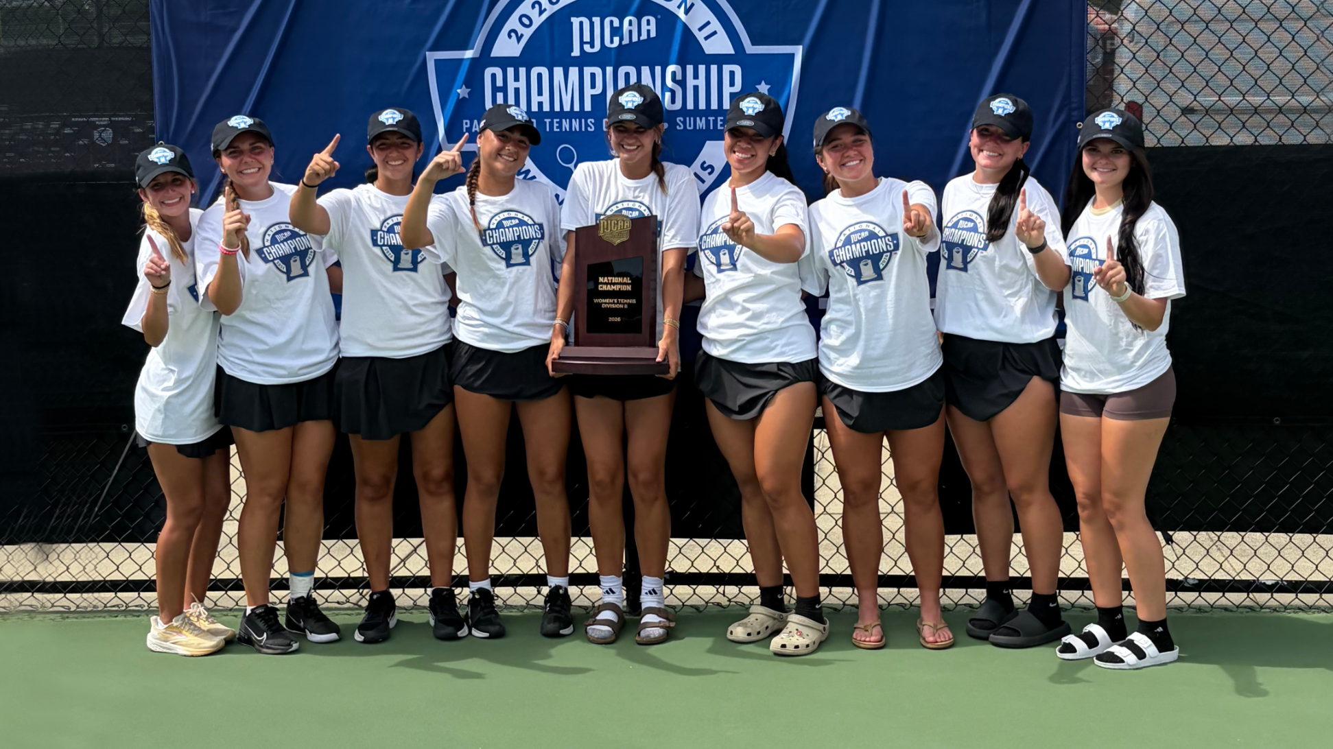 2026 Jones Women's Tennis National Champions