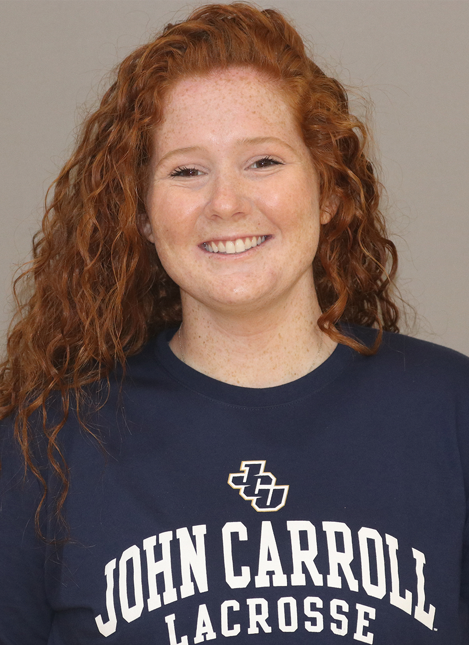 Lindy Brobeck headshot