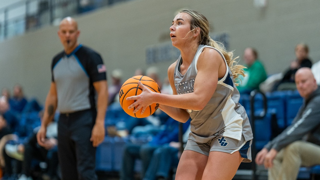 Carmen Heuker action shot file photo