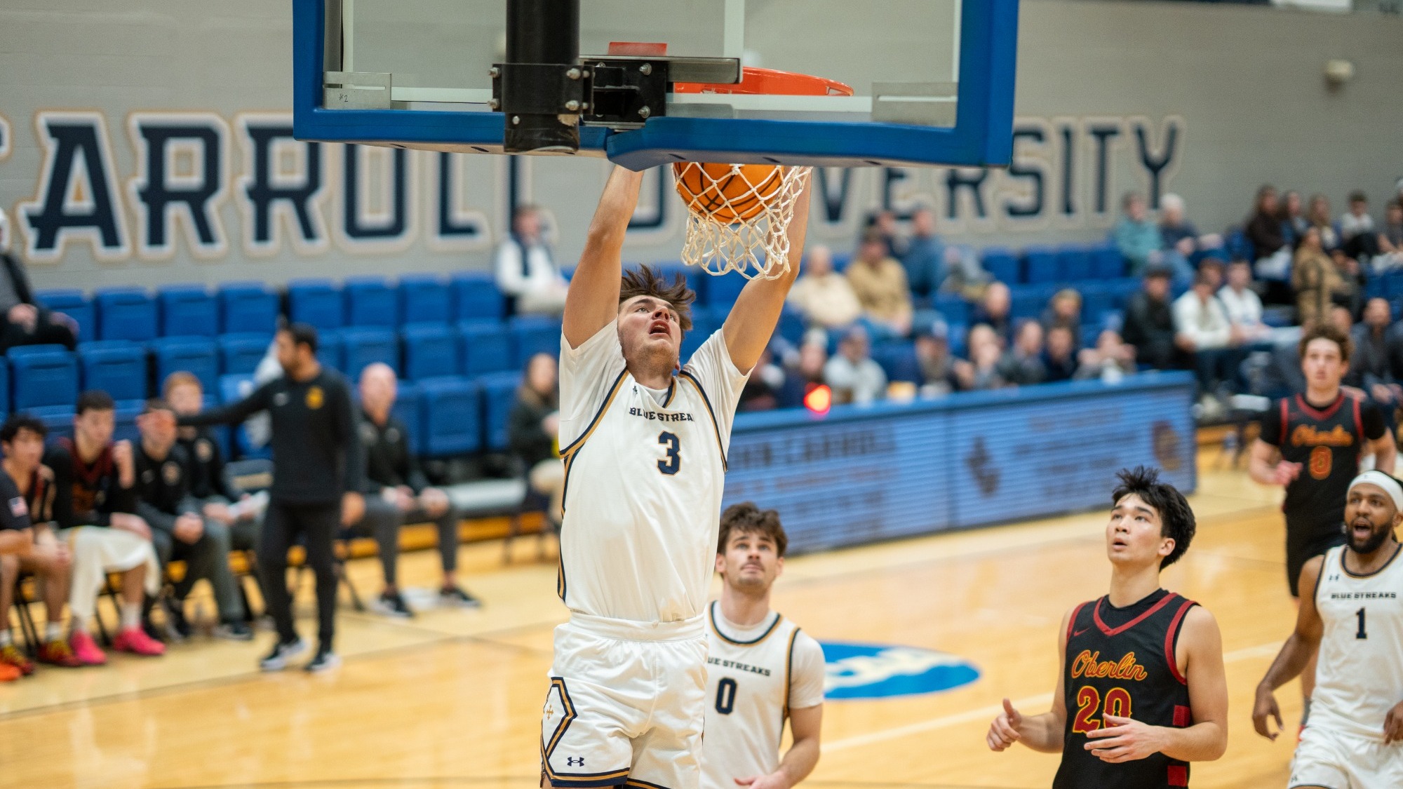 Mike Lamirand dunk vs. Oberlin 1-14-25