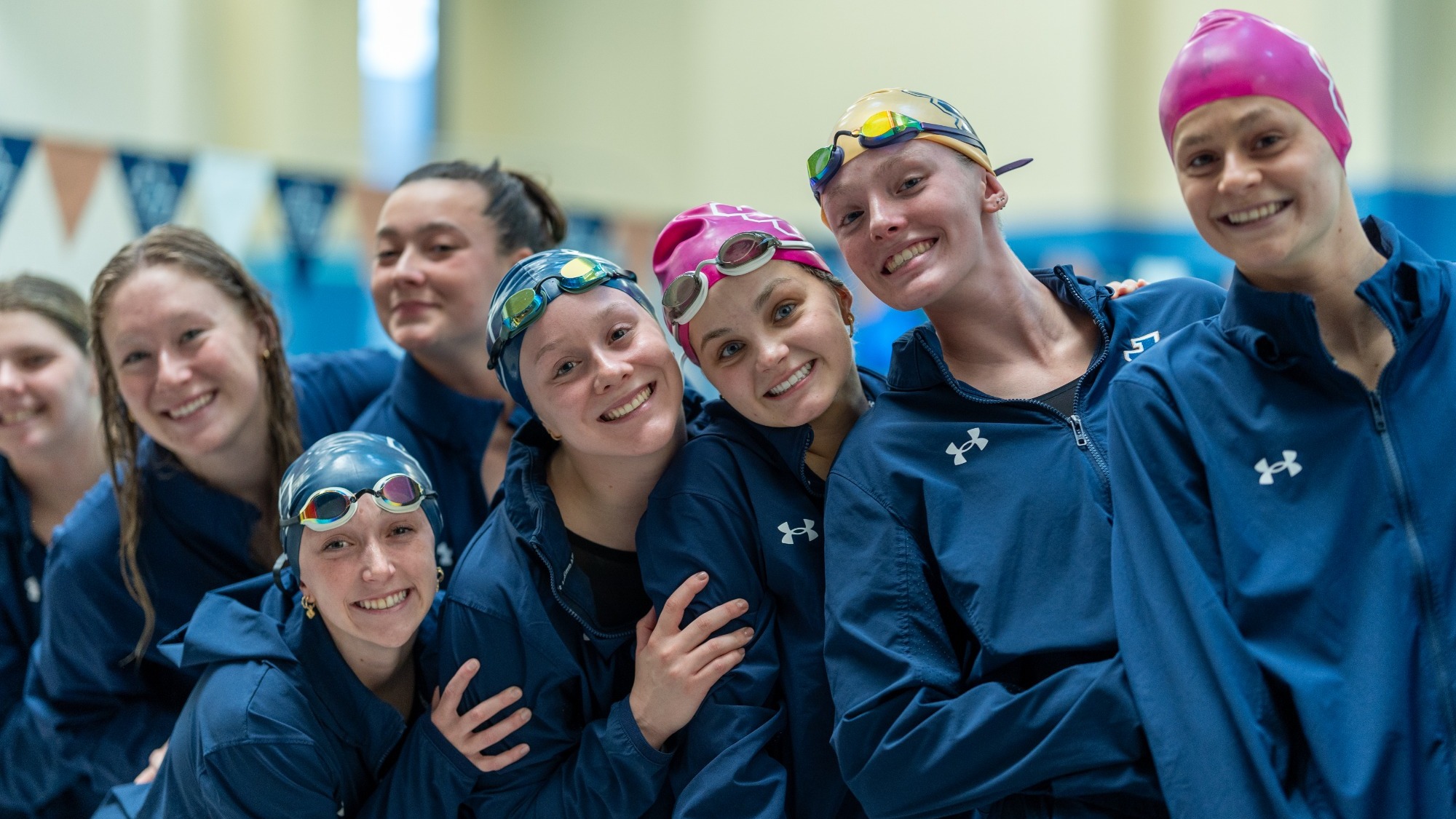 Swimming & Diving Women's Team group
