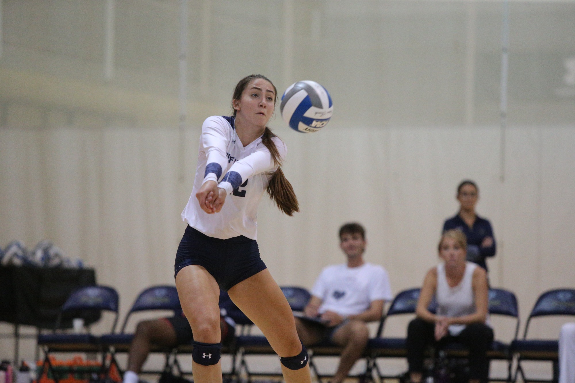 Volleyball Bounces Back Versus Felician Jefferson University