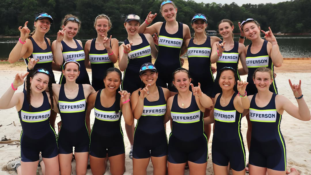 Women's Rowing NCAA Championships Team Picture Holding Up Ram Sign with Hands 2026