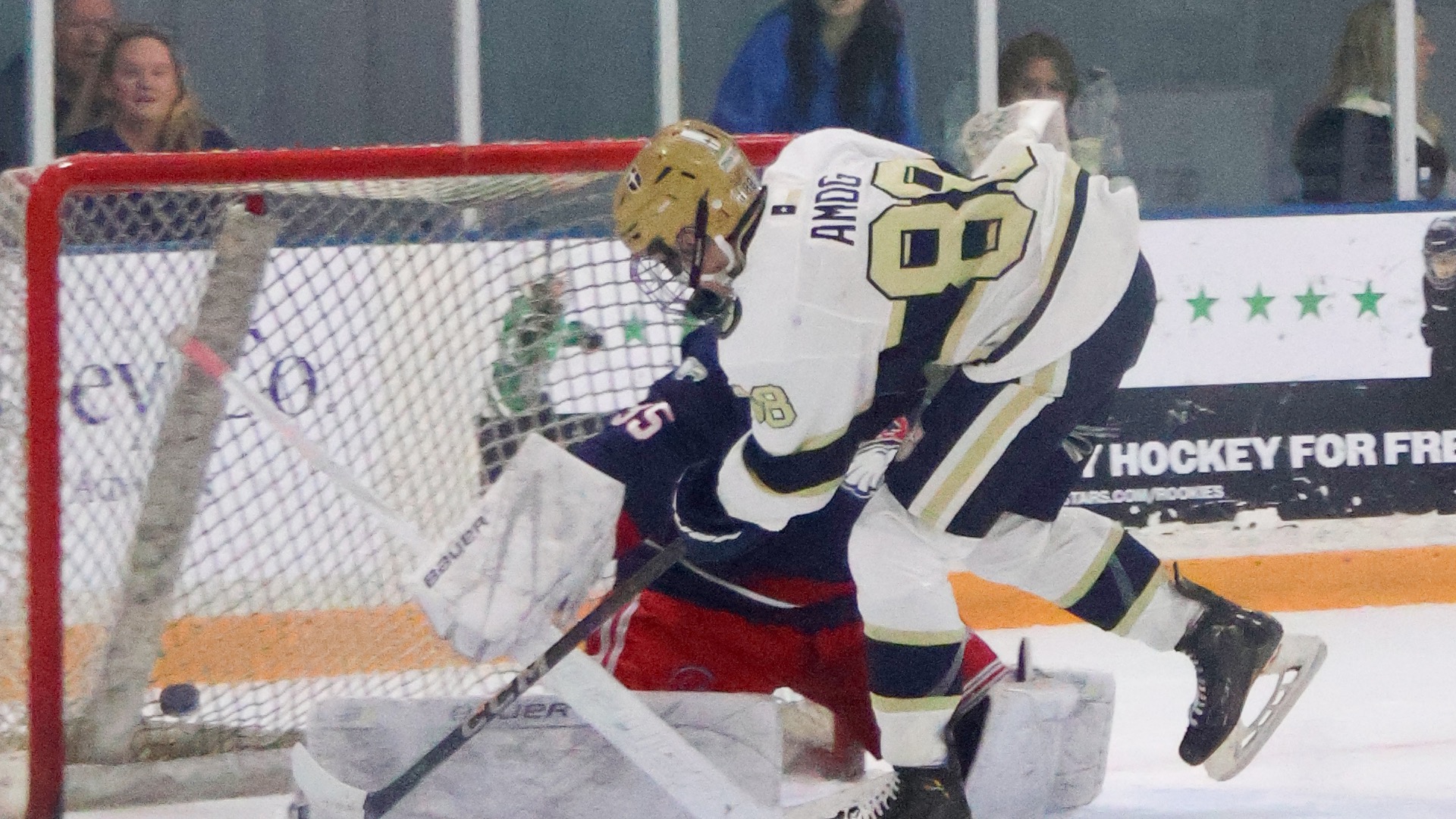 Maxwell Reynolds scoring versus Allen