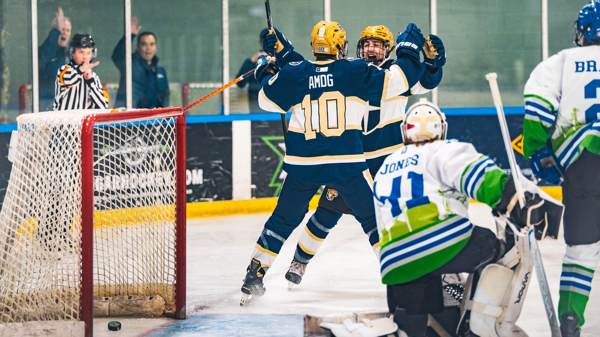 Maxwell Reynolds vs. Prosper