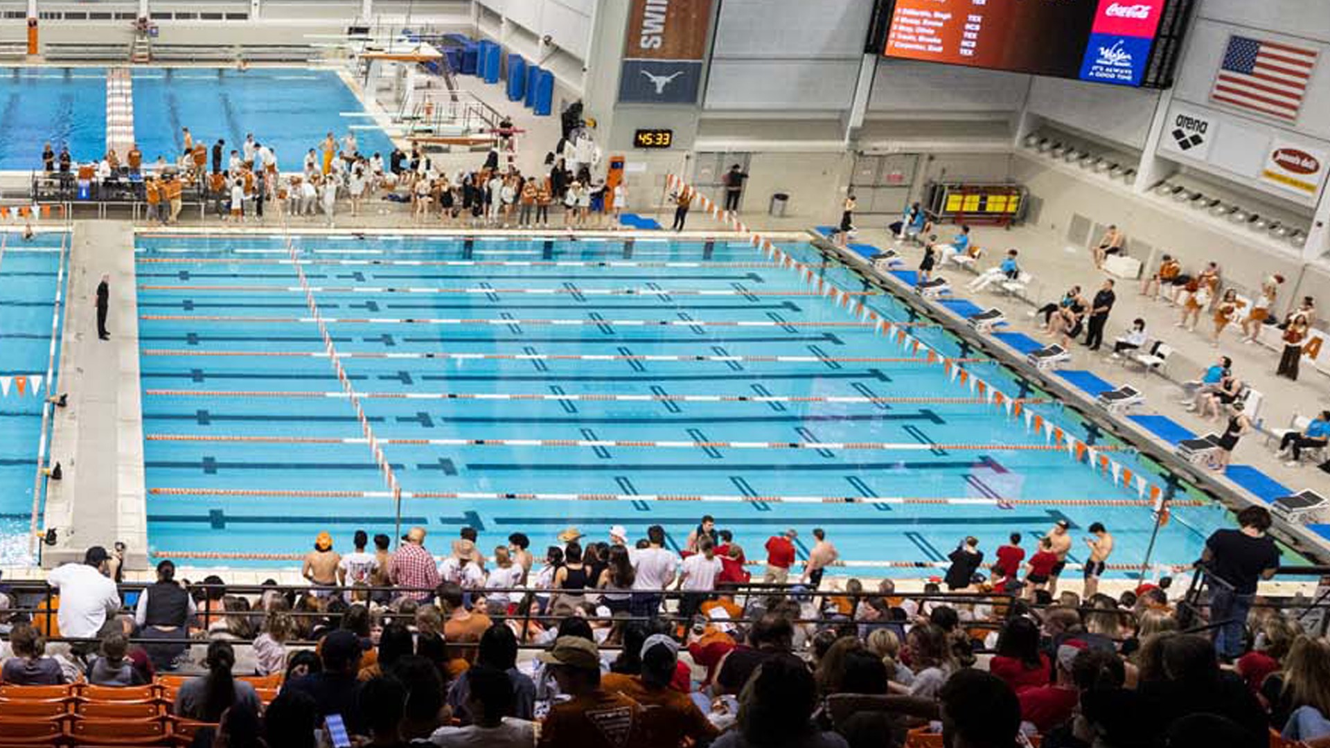 Jamail Aquatic Center