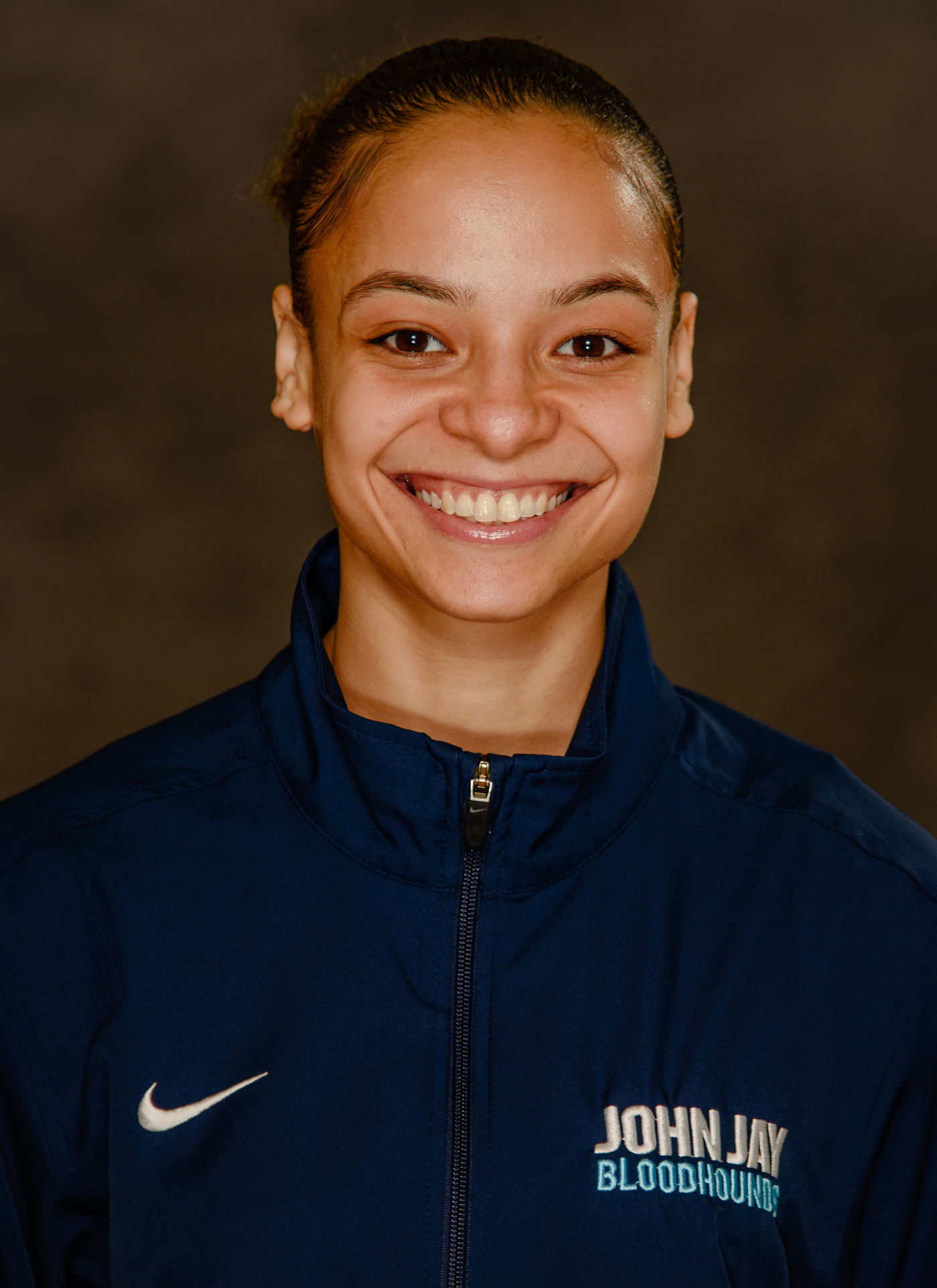 Melissa Cornelio Head Shot