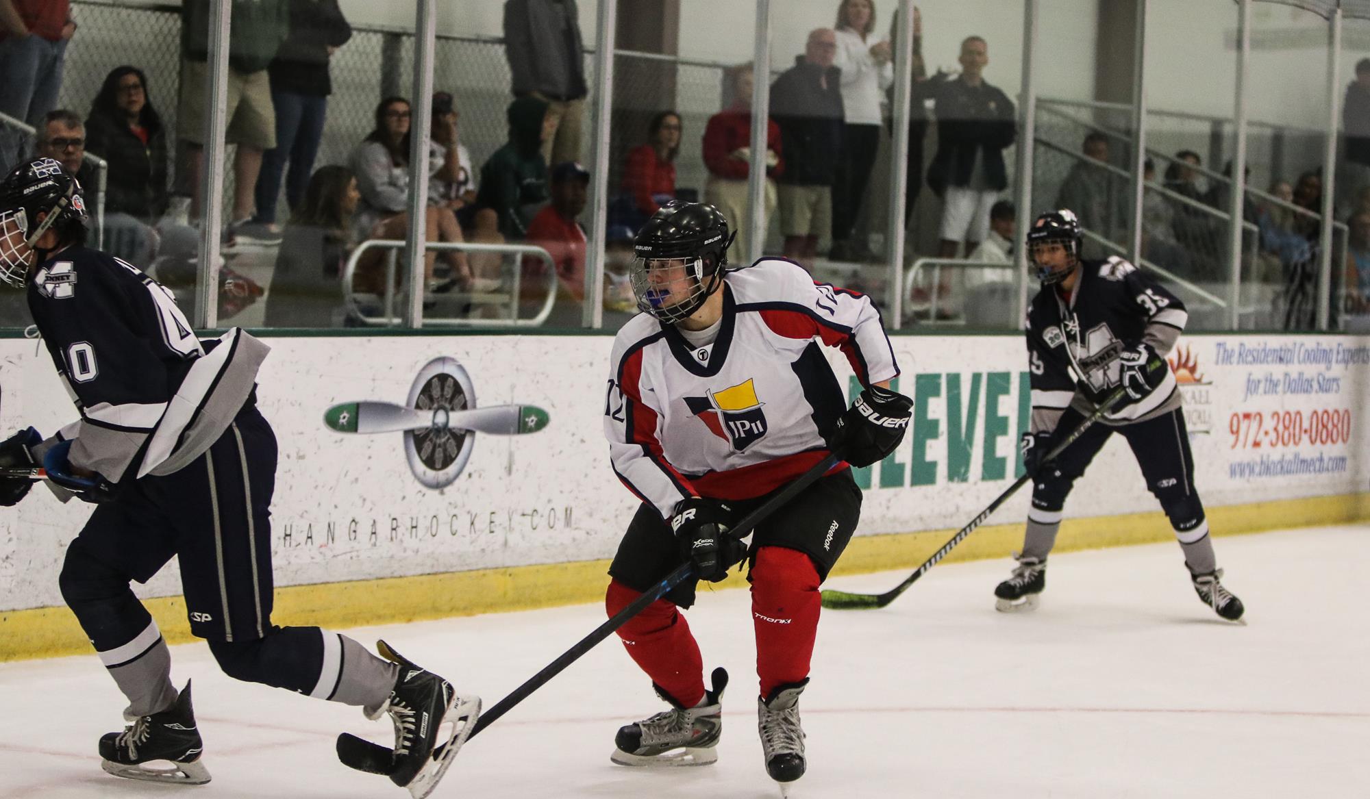 varsity hockey vs mansfield 11.3.19