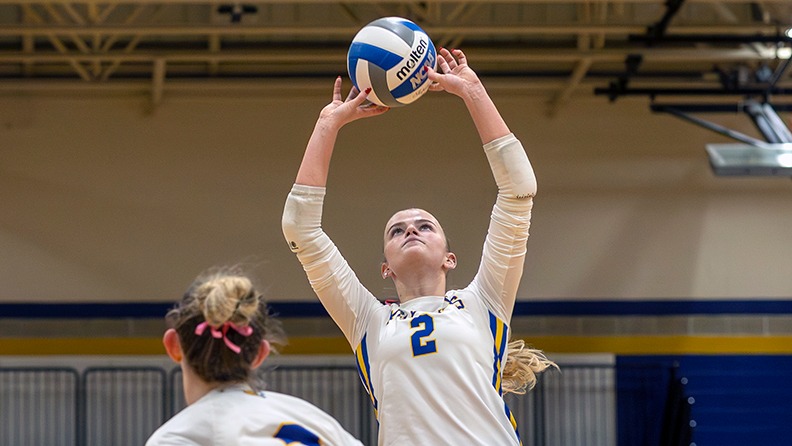 Sophia Santacroce and the Wildcats closed 2025 at 15-12.