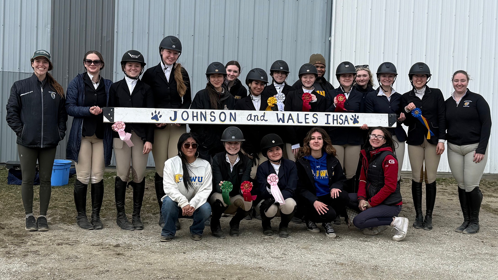 The Wildcats head into regionals following a fourth-place finish on Saturday.