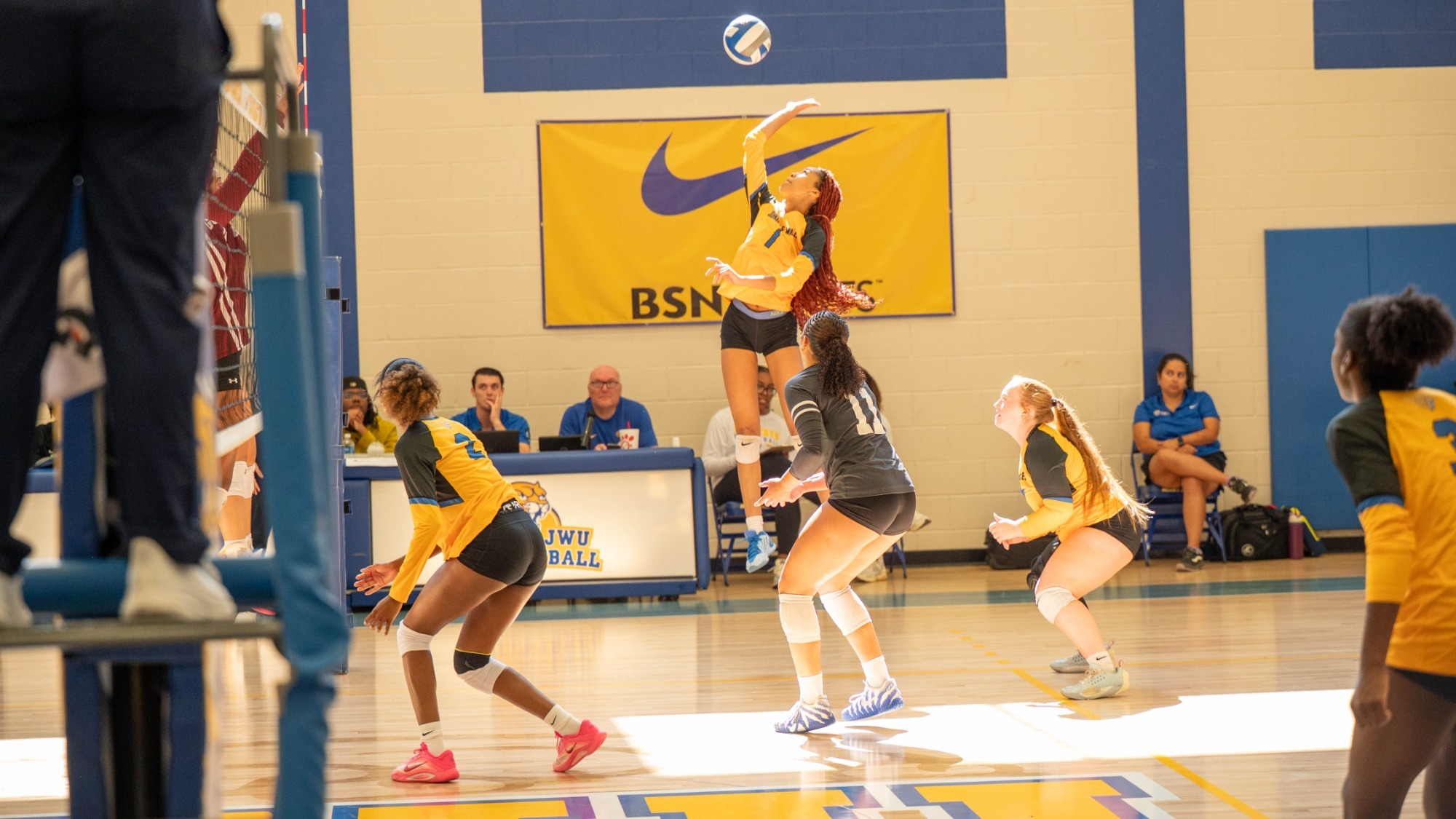 women playing volleyball