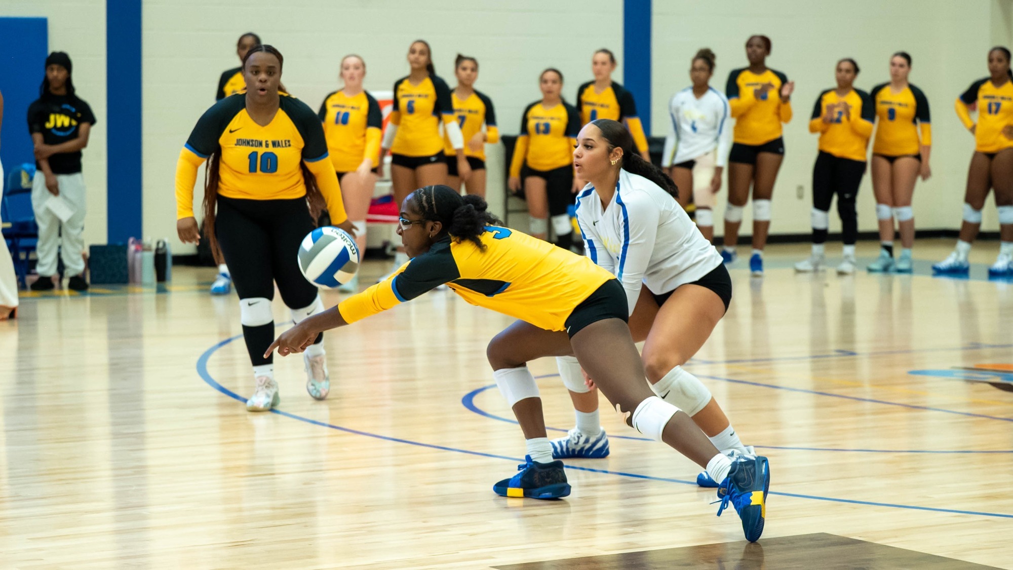 women playing volleyball