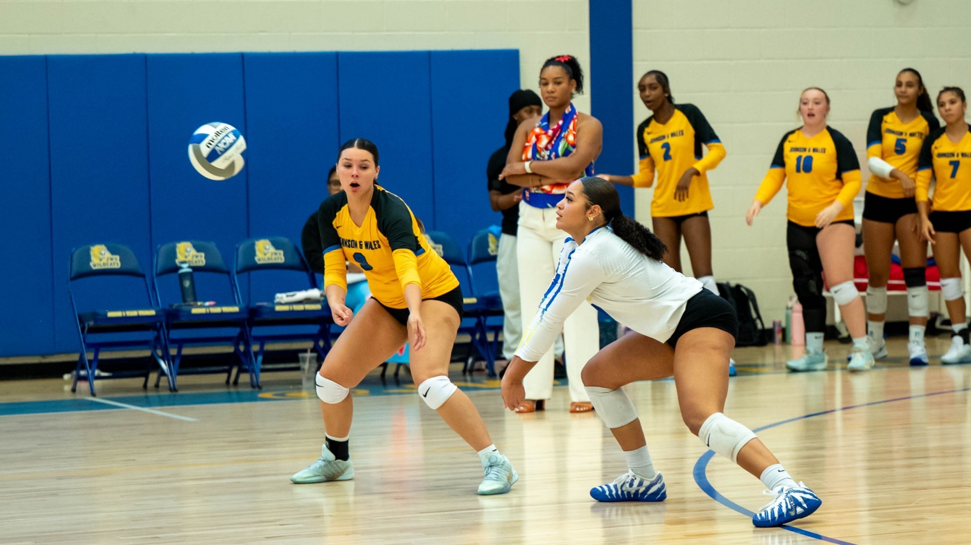 women playing volleyball