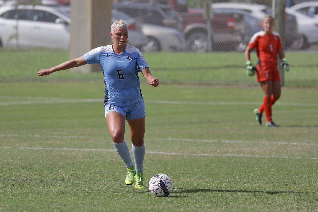 No. 1 Women's Soccer Sails Past Thomas, 40 Keiser University Athletics