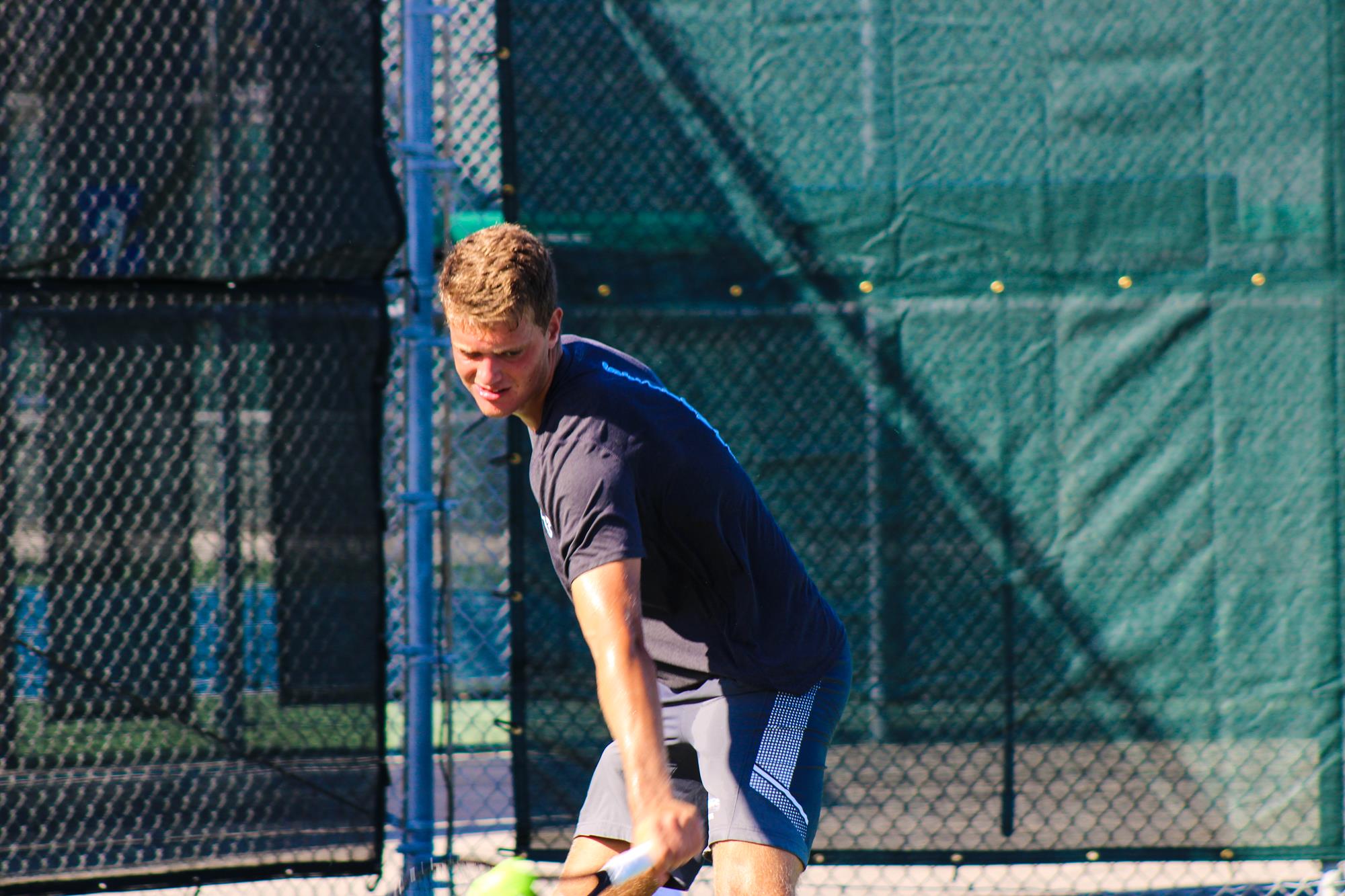 No. 2 Men's Tennis Defeats Division III Gustavus Adolphus, 70 Keiser