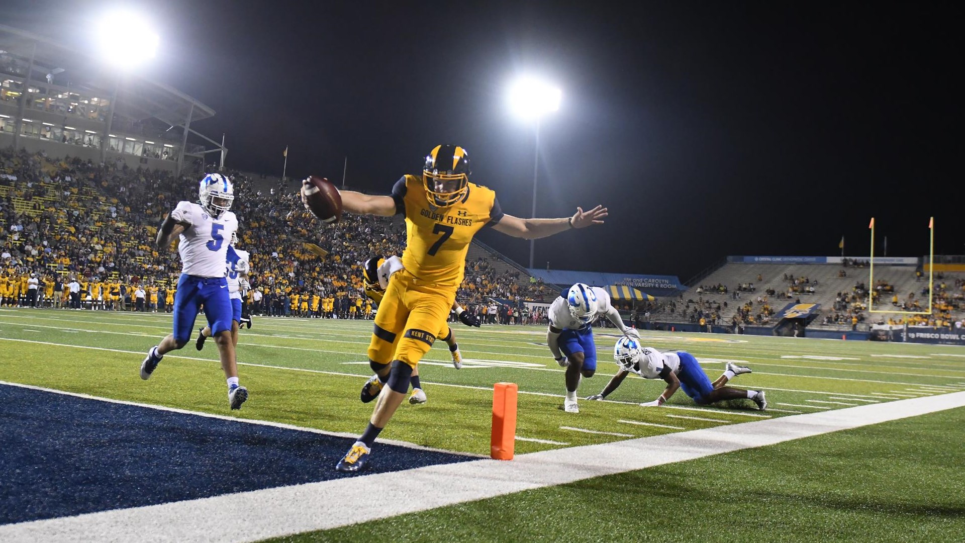 Dustin Crum - Football - Kent State Golden Flashes