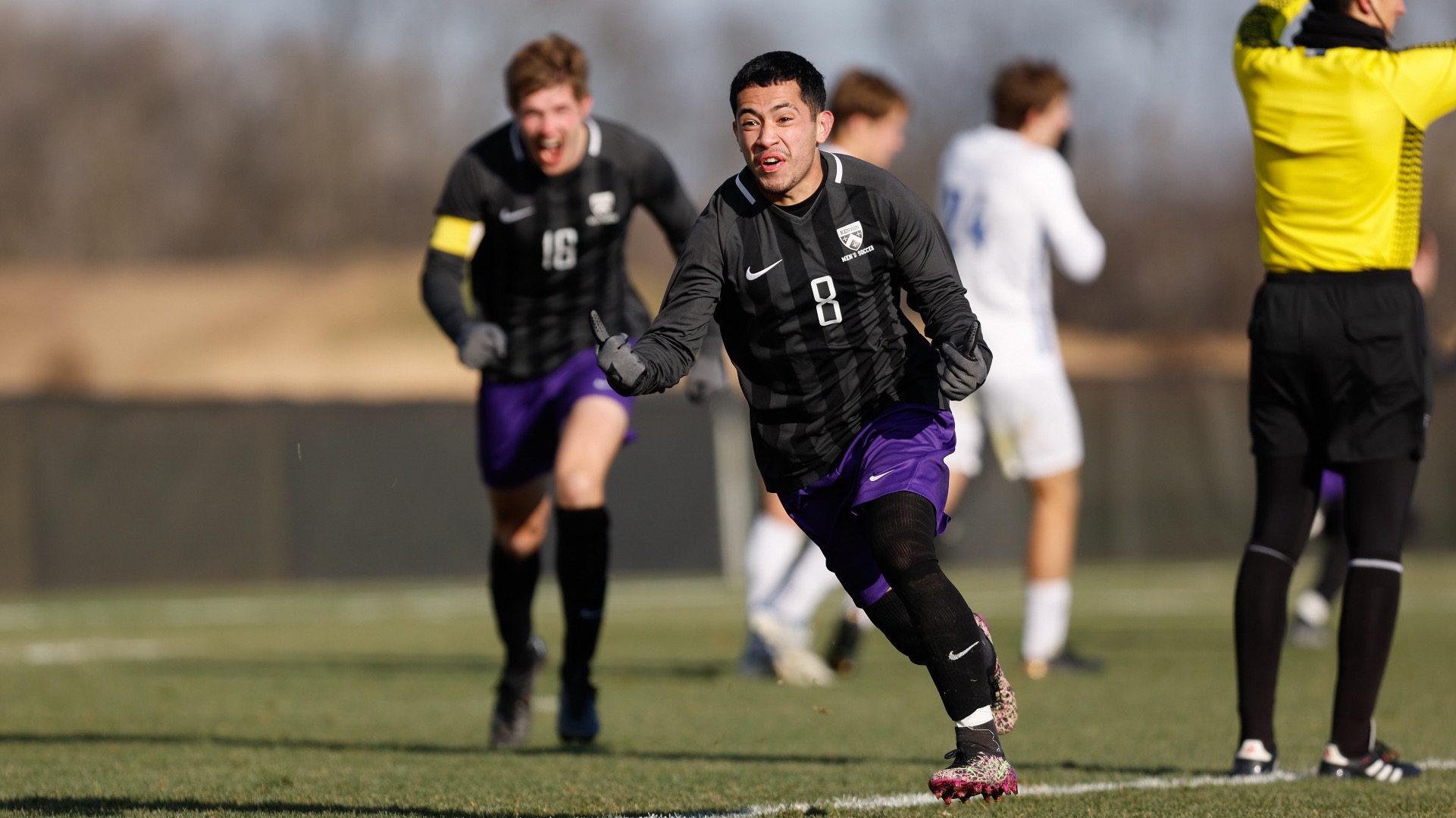 Owls withstand W&L, earn a spot in the ‘Elite Eight’ Kenyon College