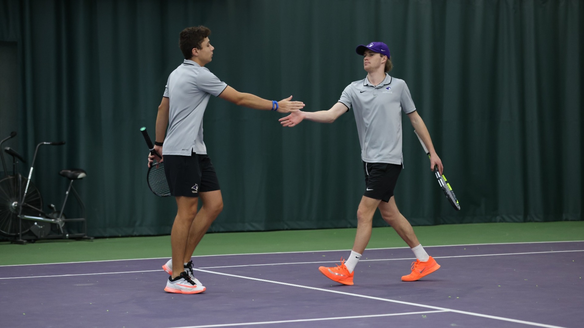 Cioladis_and_LlamasCastellanos_2MTEN020826