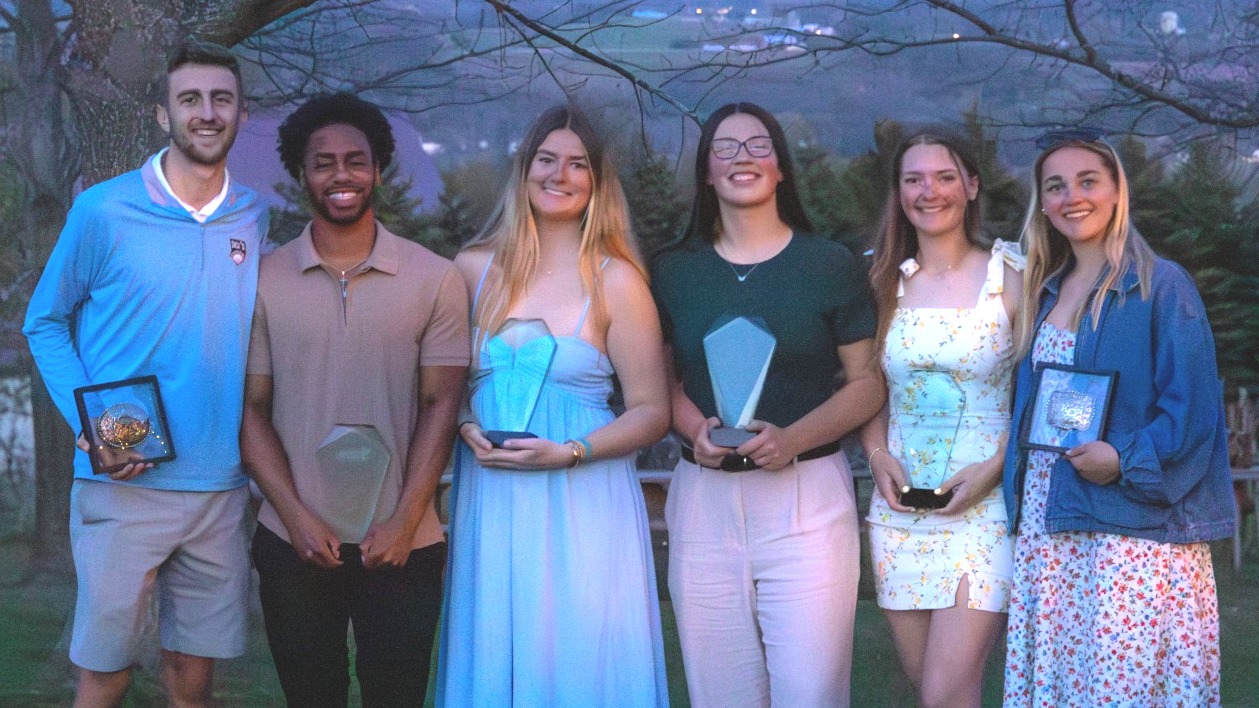 Senior Award Winners
