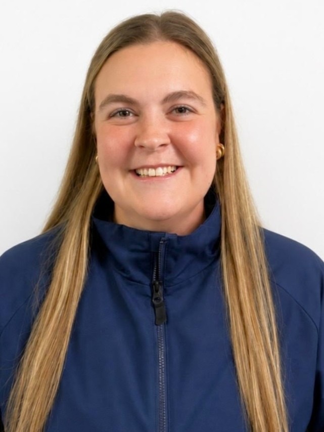 Issy Lebrun Headshot